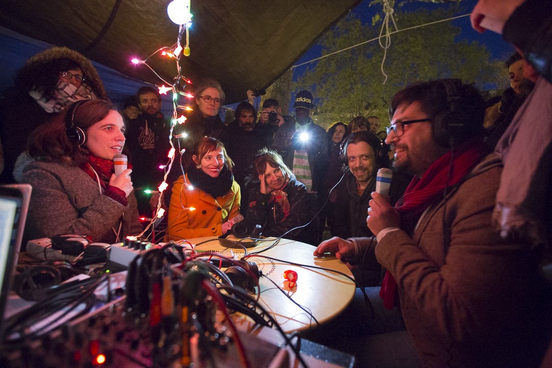 Passage de l'Occupation Bastille à Nuit Debout (crédits : Pierre Grosbois)