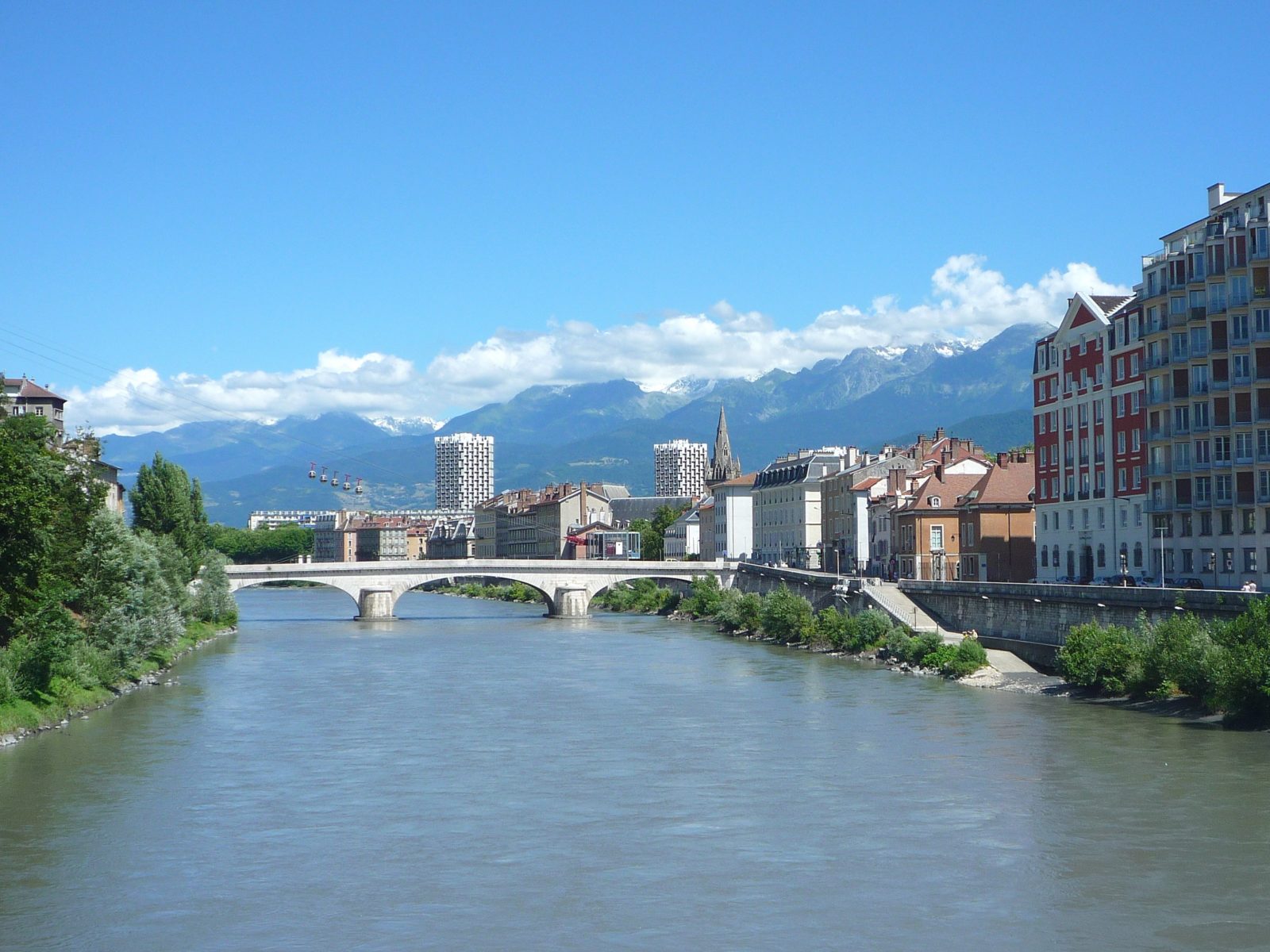 Le CCN de Grenoble a deux têtes