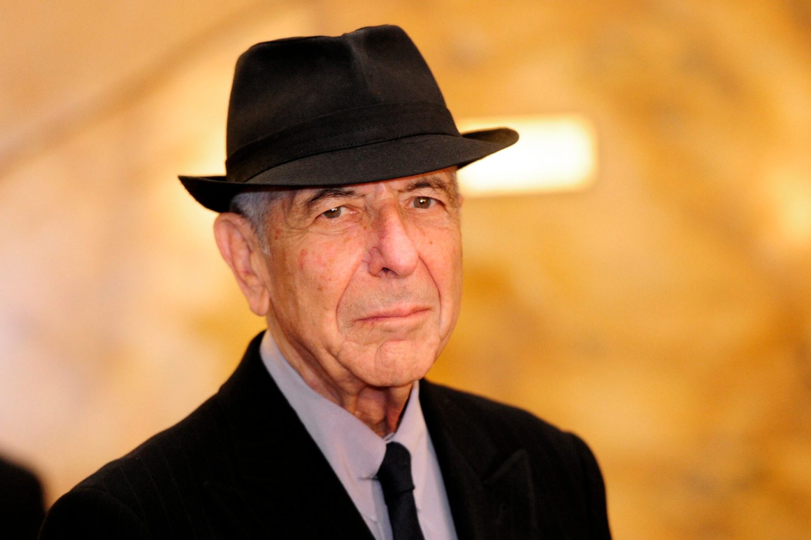 5 vidéos pour revivre à nouveau la carrière de Leonard Cohen (1934-2016)