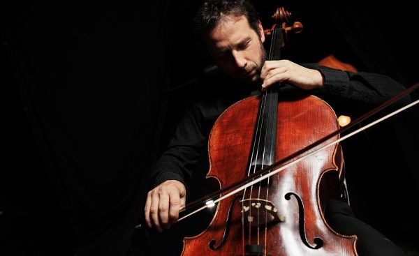 Le violoncelliste français Victor Julien-Laferrière remporte le Reine Elisabeth