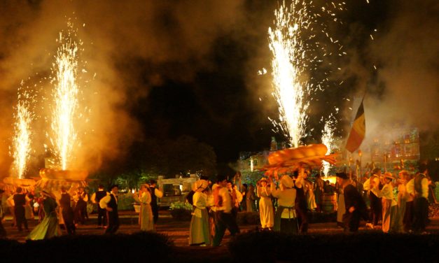 «Mort programmée du Puy du Fou» : coup de gueule ou coup de com ?