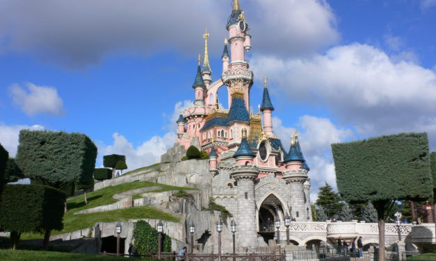 Disneyland Paris recrute un régisseur vidéo (h/f)