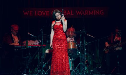 « Arctique » d’Anne-Cécile Vandalem : magnifique plongée dans les terribles eaux glacées du Nord