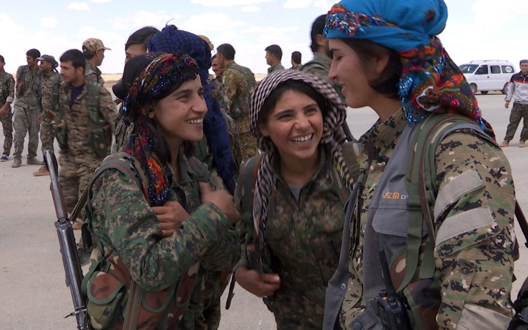 « Filles du feu » : faire la guerre sans l&rsquo;aimer