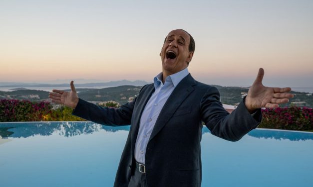 « Silvio et les autres » – Silvio Berlusconi : satyre politique