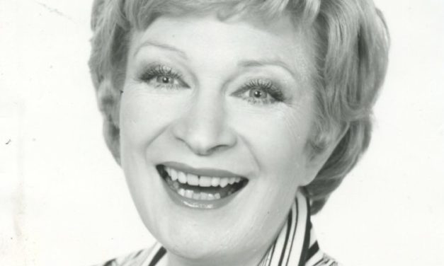 RIP. Simone Chobillon, comédienne, chanteuse, danseuse, à 98 ans