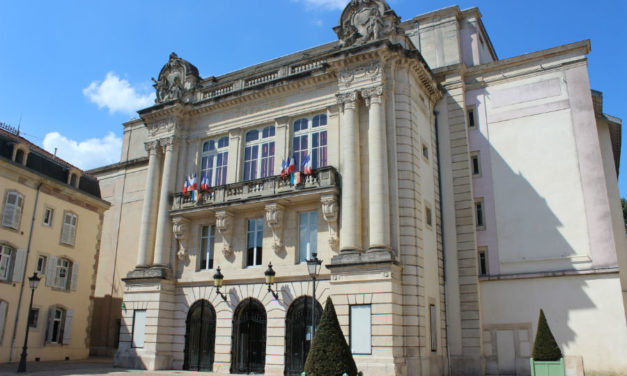 La Méridienne, scène conventionnée pour les écritures scéniques croisées, recrute un régisseur son et vidéo (h/f)