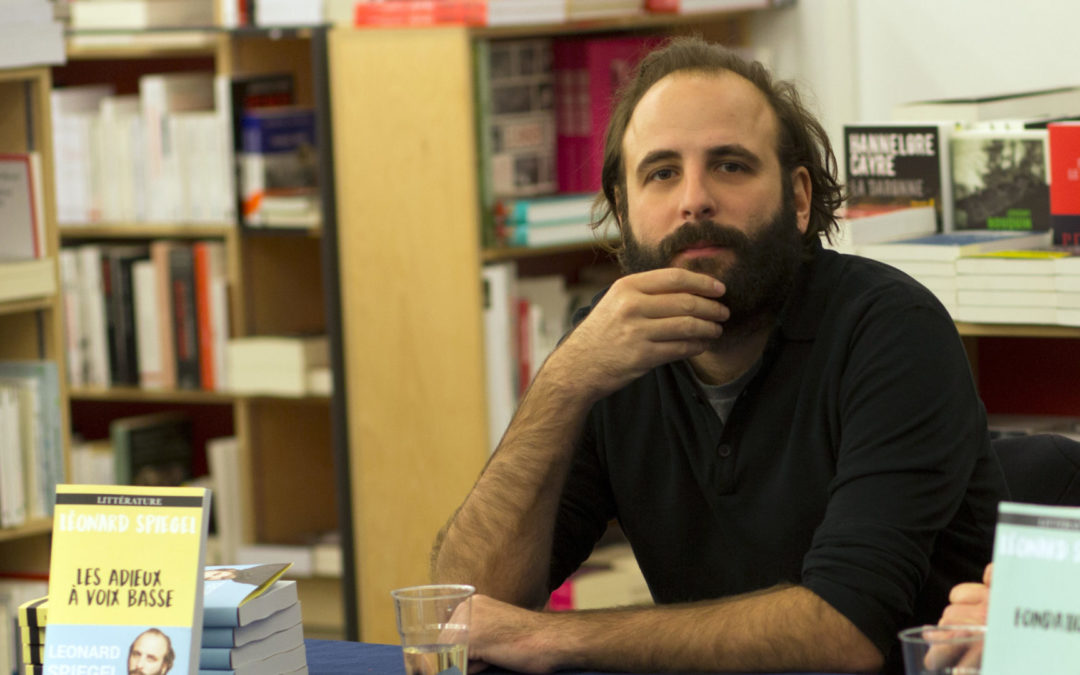 “Doubles vies” : bienvenue dans l&rsquo;ère du livre électronique