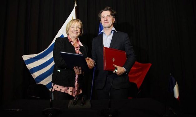 Cinéma – Premier accord de coproduction signé entre la France et l’Uruguay