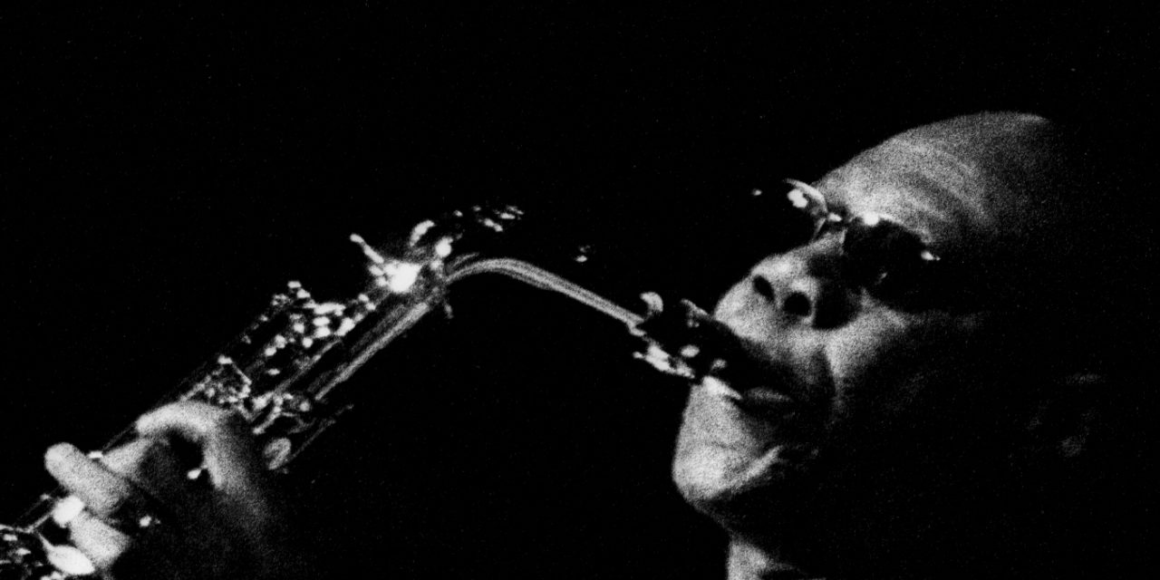 RIP. Le célèbre saxophoniste Manu Dibango est mort des suites du coronavirus Covid-19