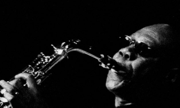 RIP. Le célèbre saxophoniste Manu Dibango est mort des suites du coronavirus Covid-19
