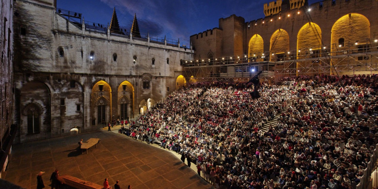 Rêve d’Avignon : le festival se réinvente de façon virtuelle pour cette 74e édition